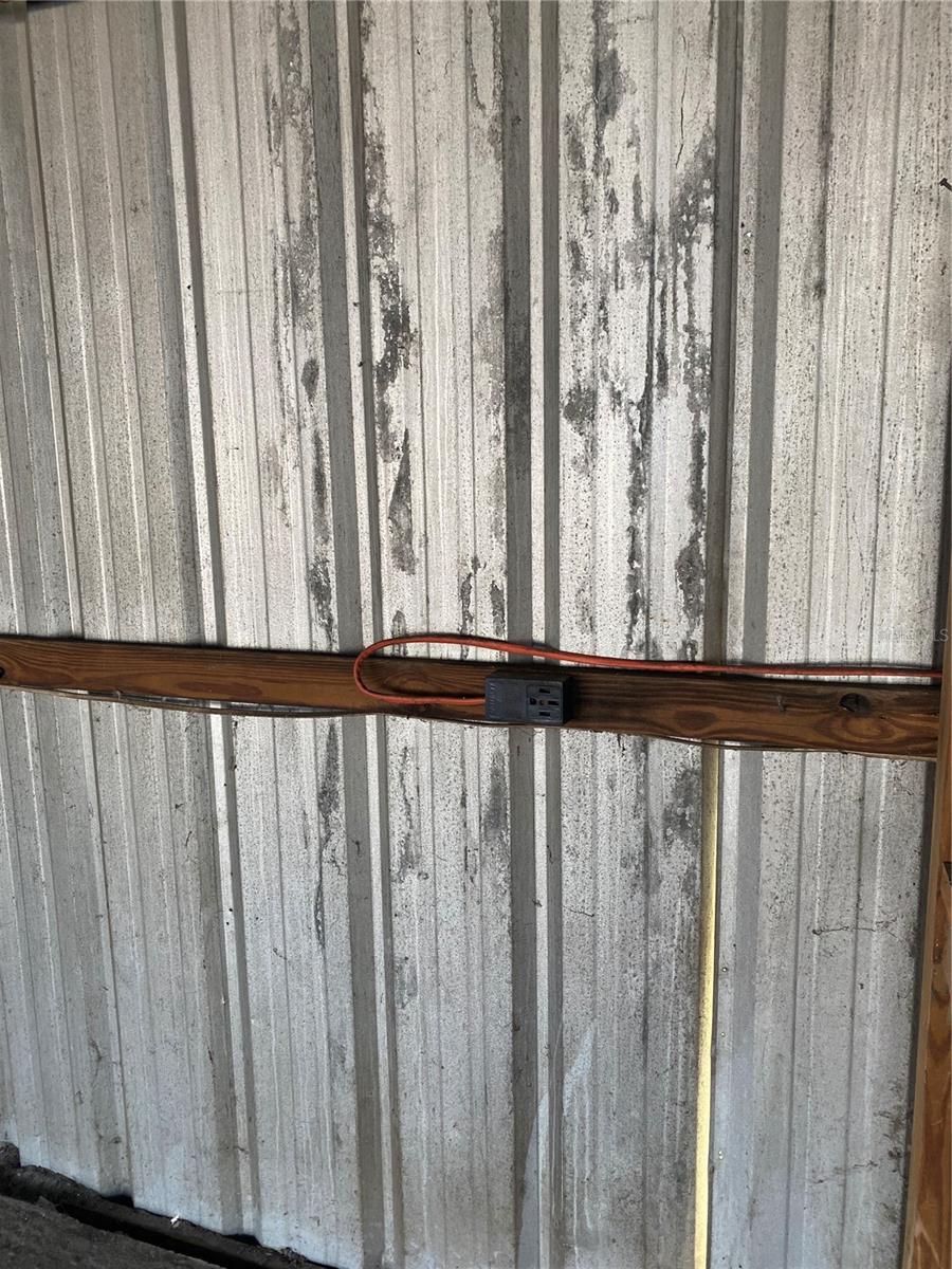 Image 12 of 68 For 2302 Cochran Street