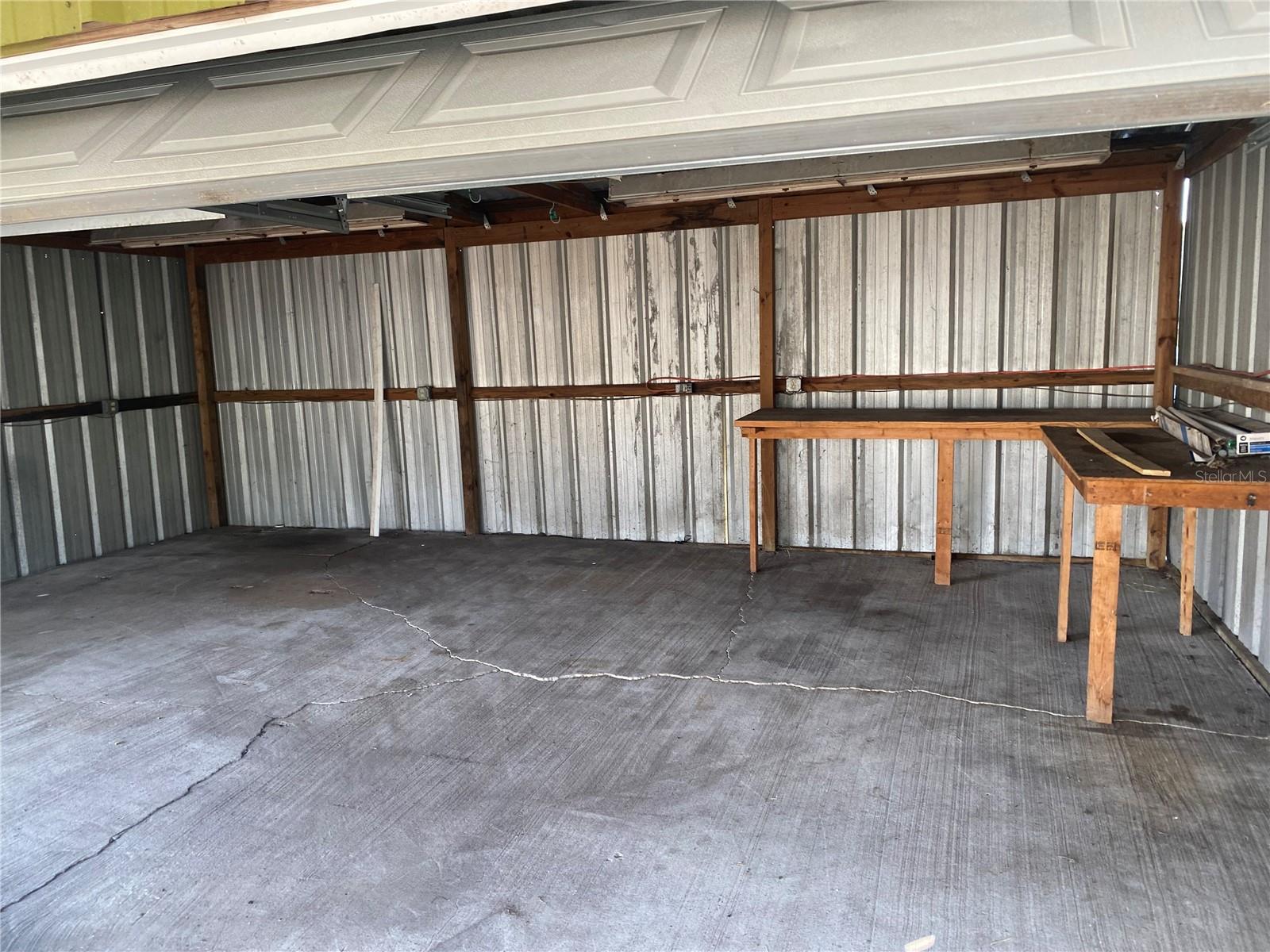 Image 21 of 68 For 2302 Cochran Street