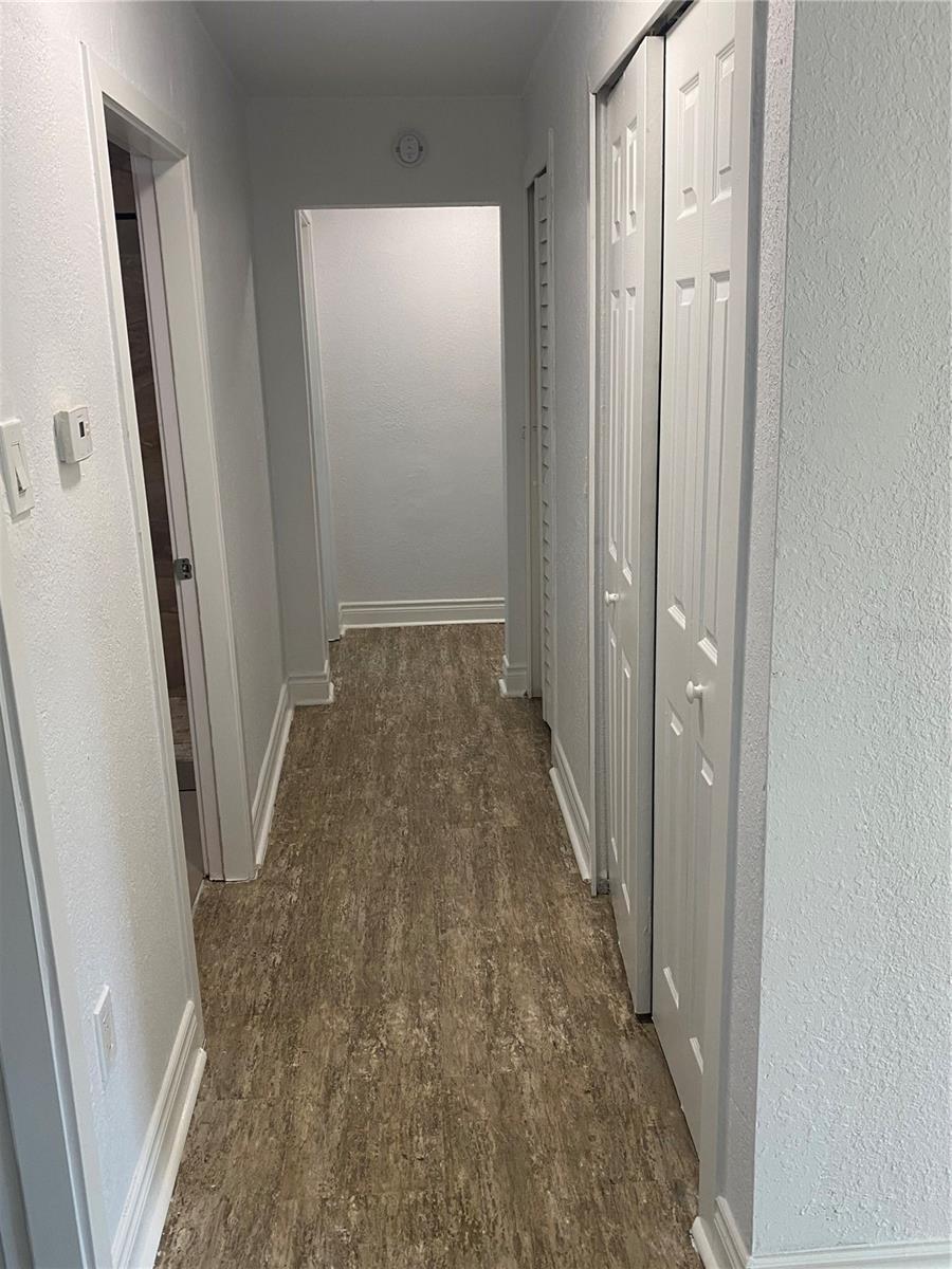 Image 25 of 68 For 2302 Cochran Street