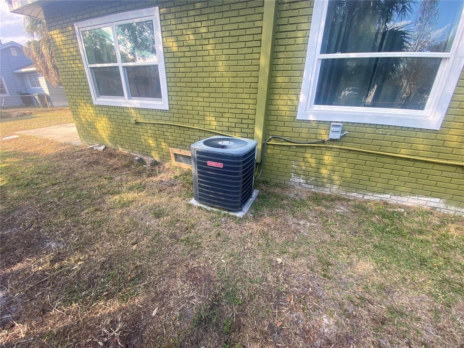 Image 64 of 68 For 2302 Cochran Street