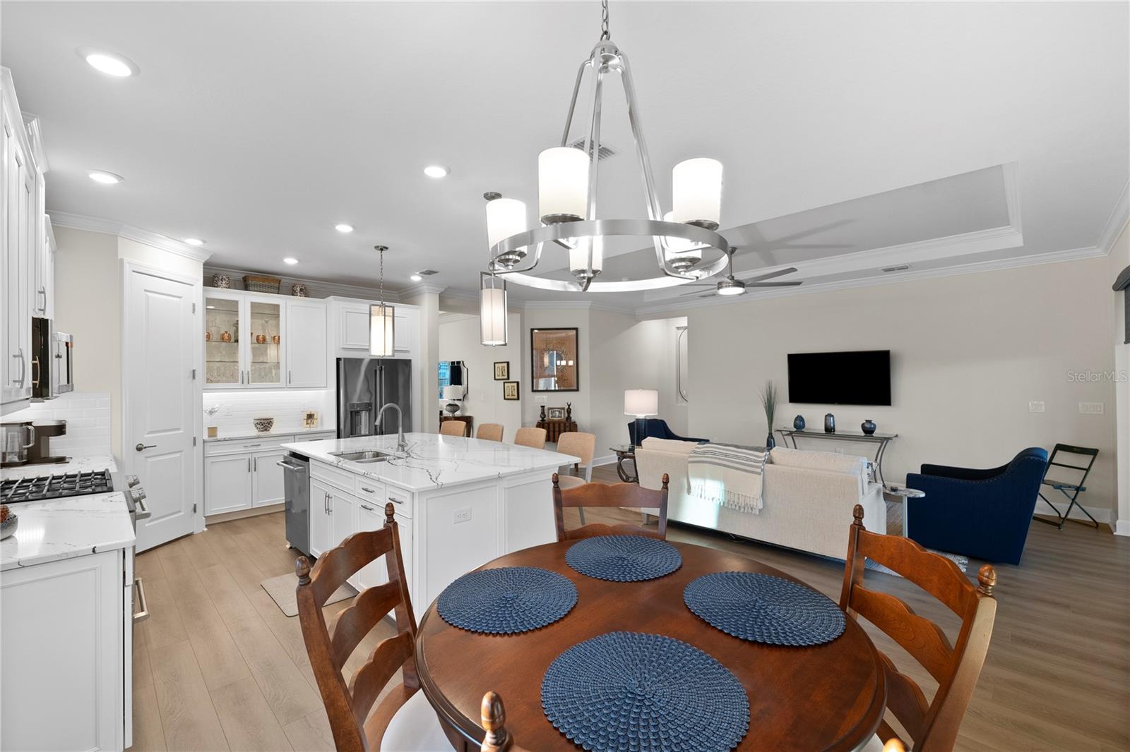 Image 17 of 94 For 4618 Isonzo Way