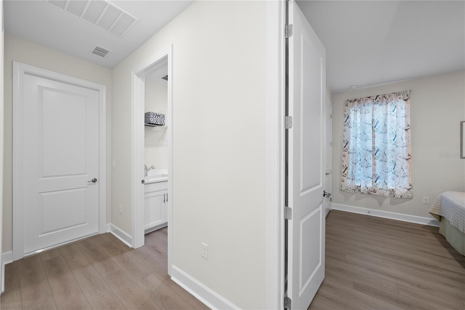 Image 31 of 94 For 4618 Isonzo Way