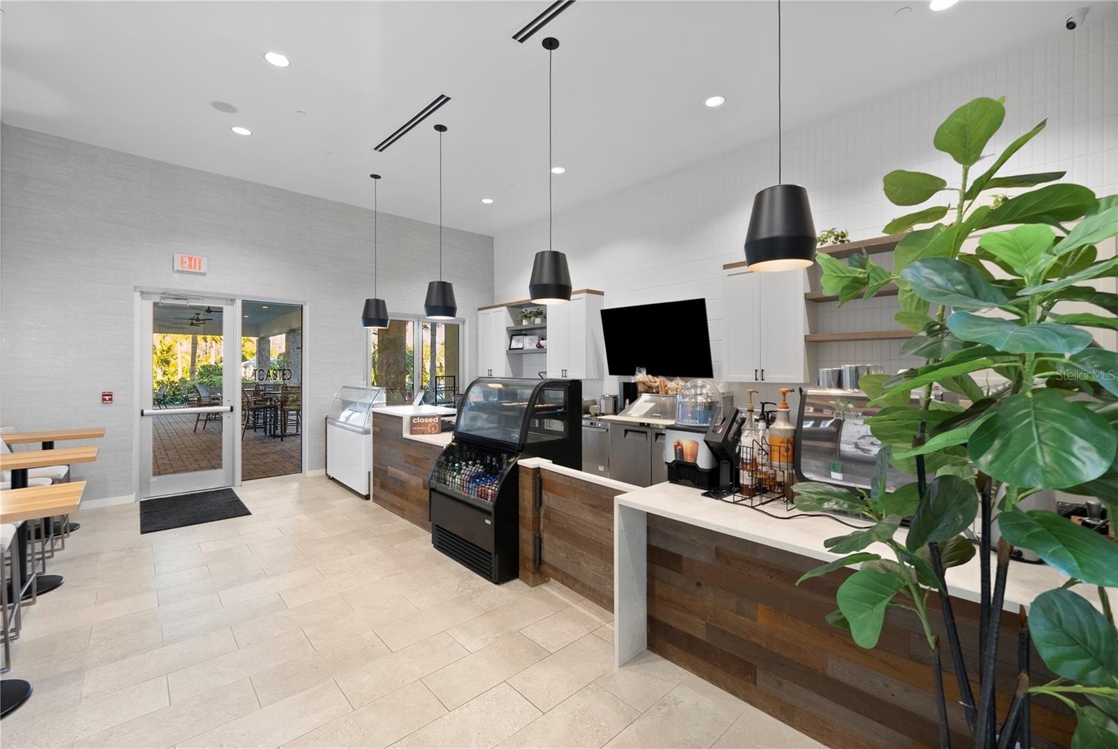 Image 64 of 94 For 4618 Isonzo Way