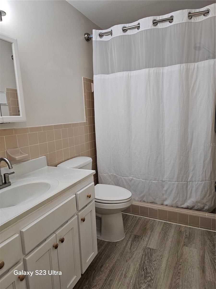 Image 28 of 36 For 2263 Americus Boulevard E 17