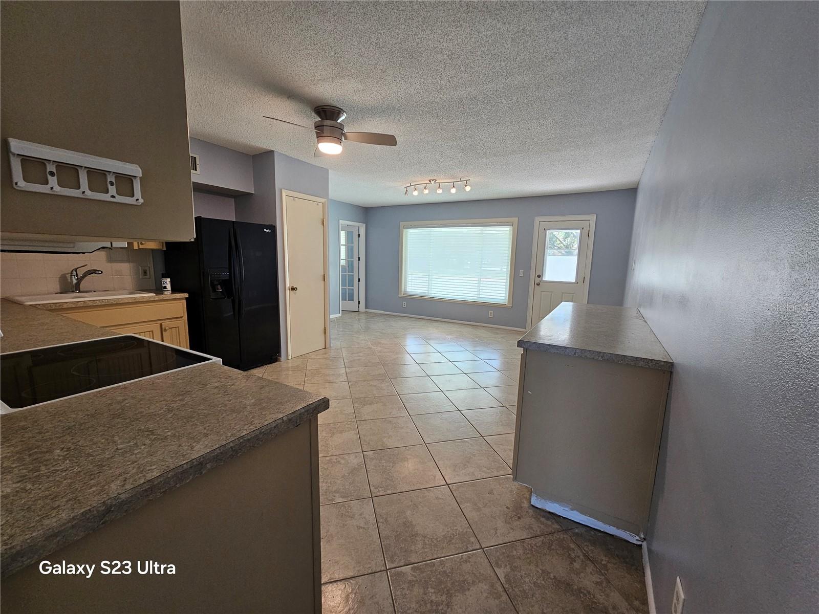 Image 5 of 36 For 2263 Americus Boulevard E 17