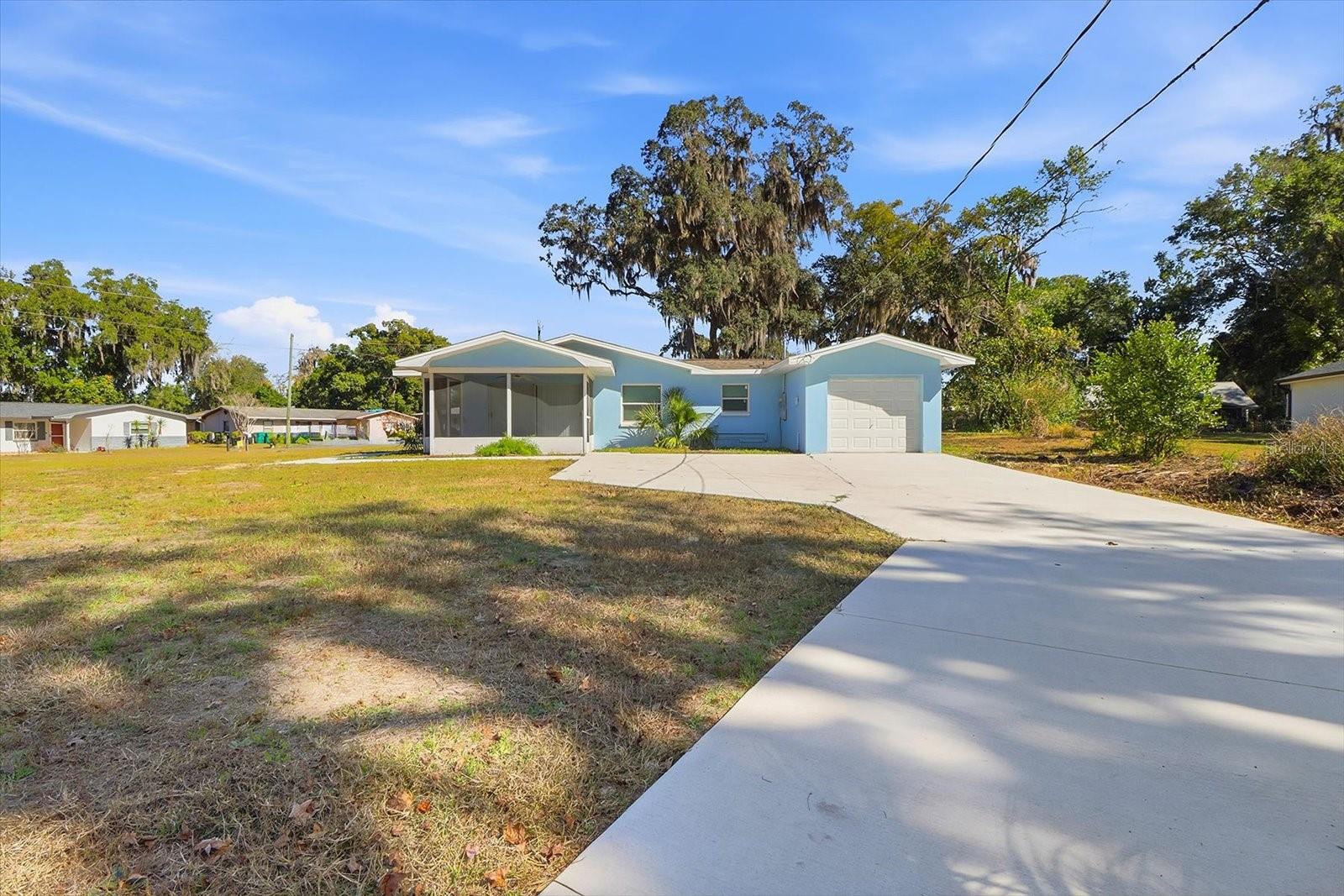 Image 16 of 45 For 1010 Bel Air Drive