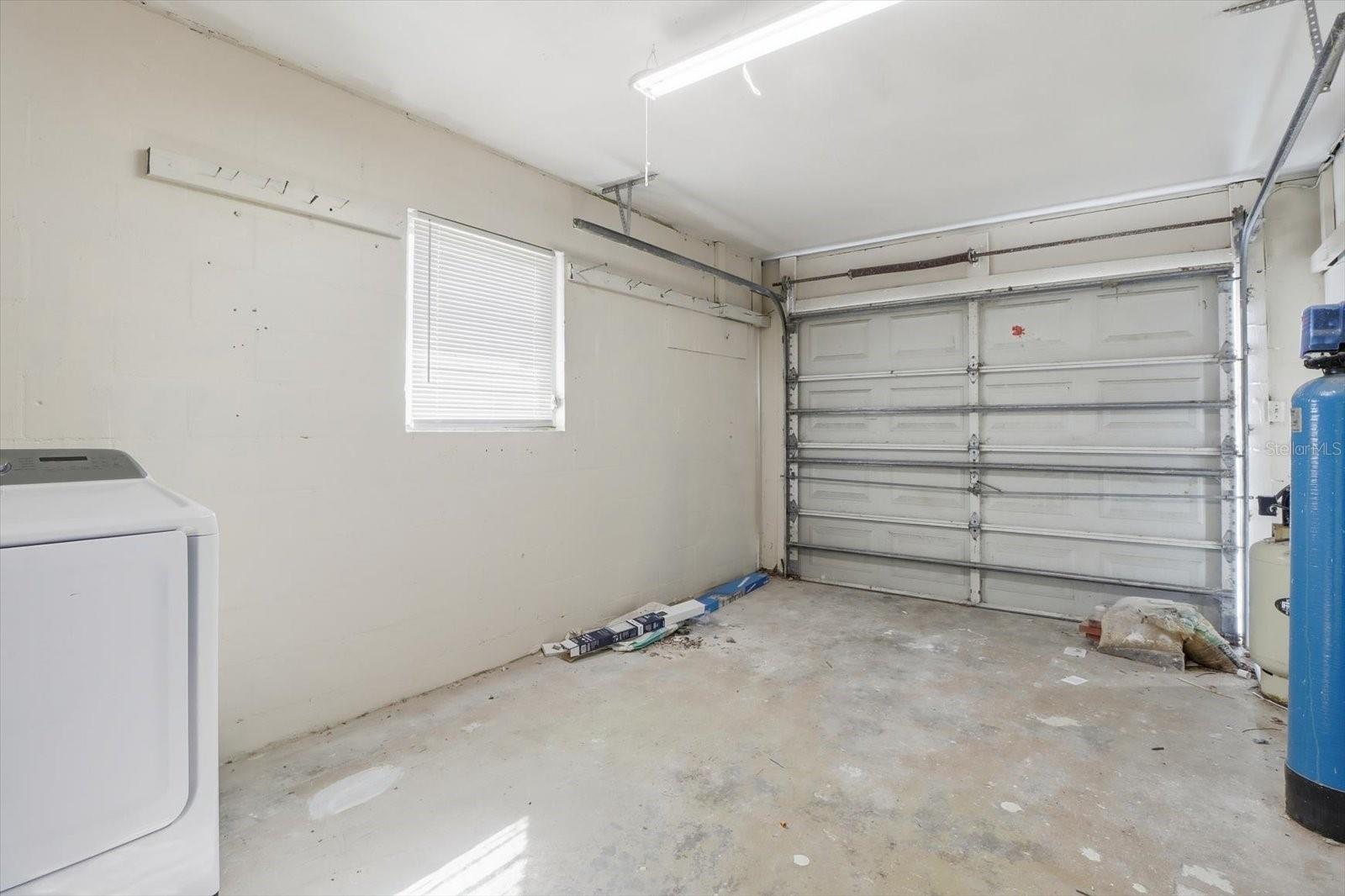 Image 22 of 45 For 1010 Bel Air Drive