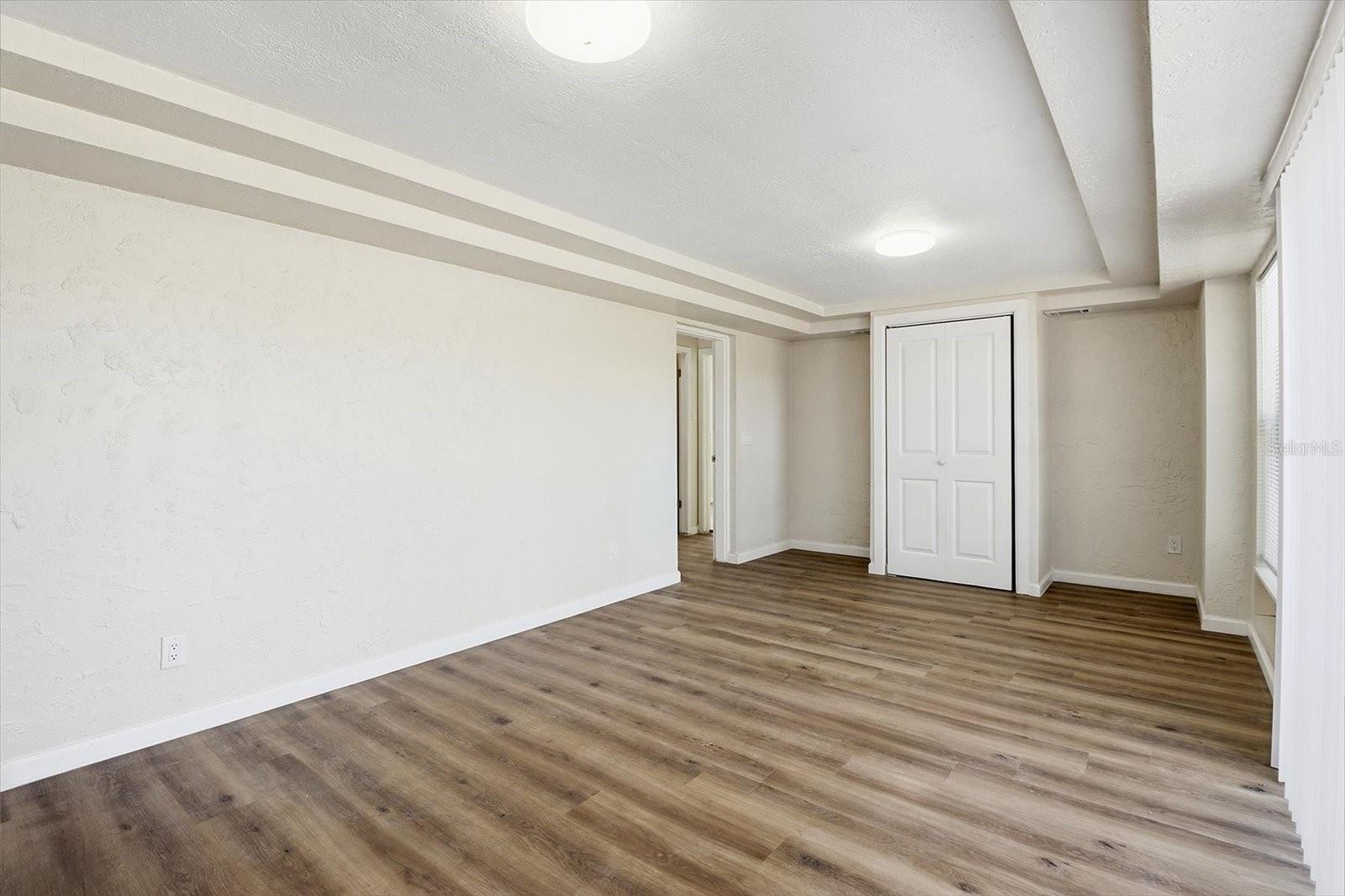 Image 24 of 45 For 1010 Bel Air Drive