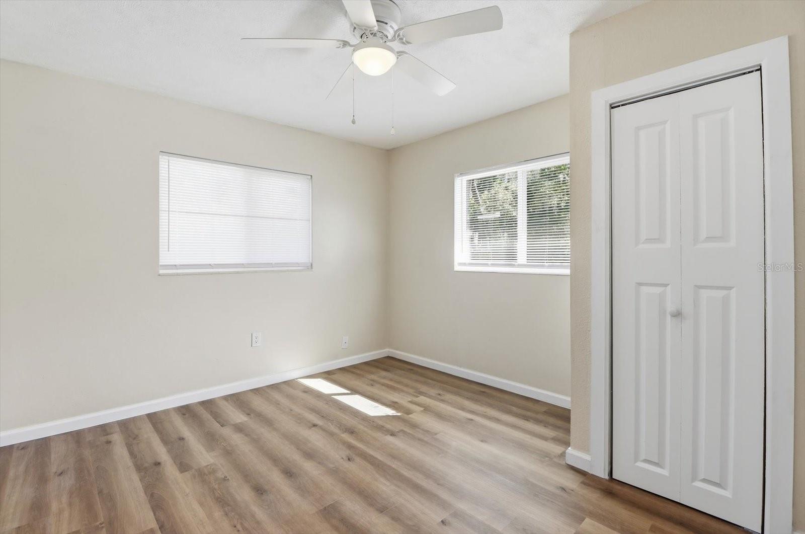 Image 27 of 45 For 1010 Bel Air Drive