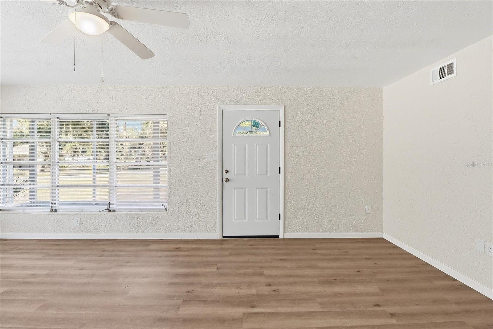 Image 38 of 45 For 1010 Bel Air Drive