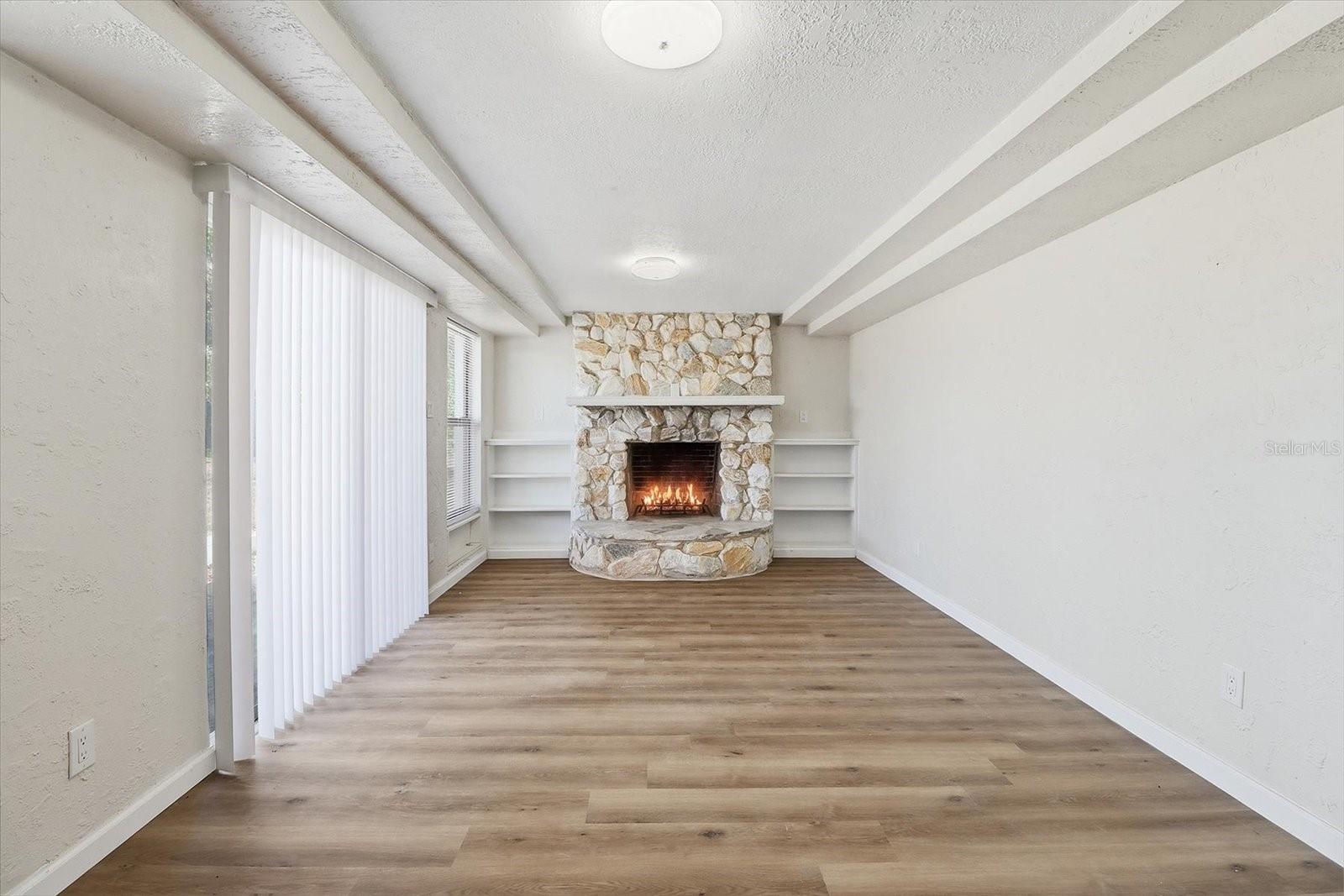 Image 5 of 45 For 1010 Bel Air Drive