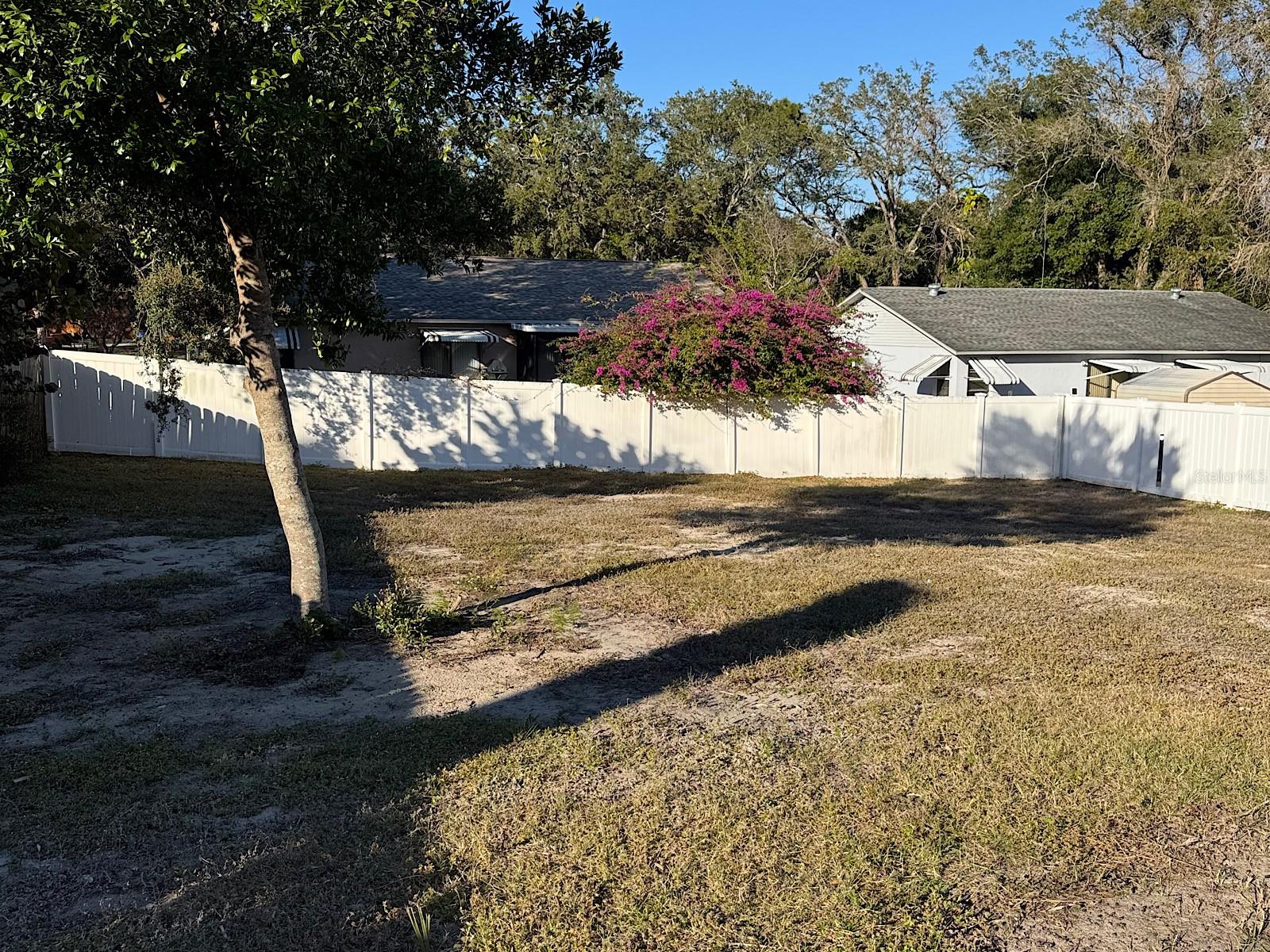 Image 18 of 19 For 623 Beckett Way A