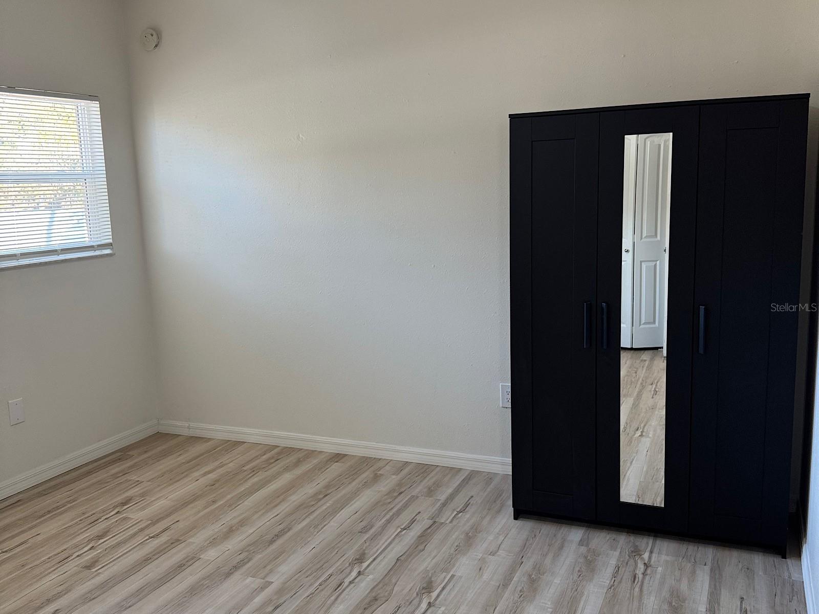 Image 6 of 19 For 623 Beckett Way A