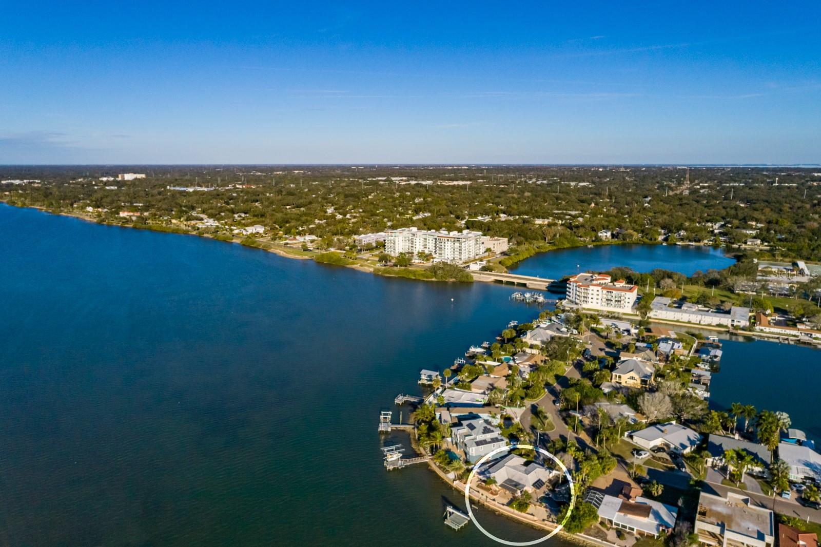 Image 22 of 38 For 1844 Venetian Point Drive