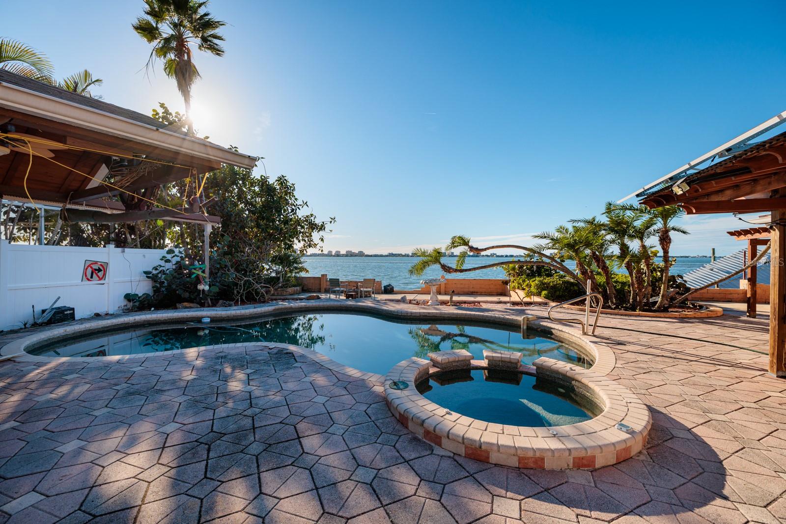 Image 34 of 38 For 1844 Venetian Point Drive