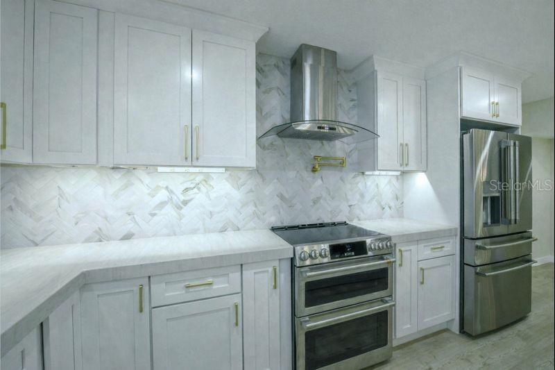 Image 14 of 47 For 6400 Mockingbird Way S