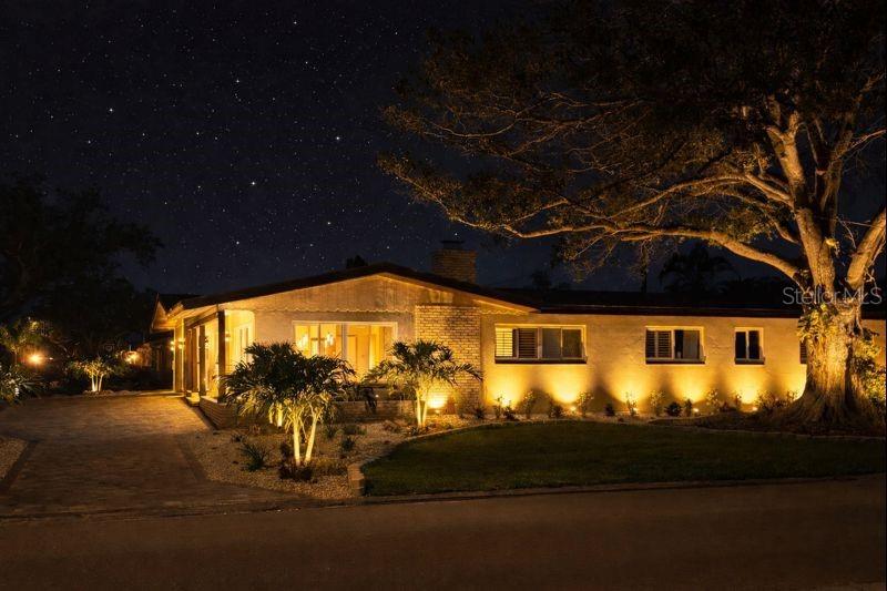 Image 45 of 47 For 6400 Mockingbird Way S