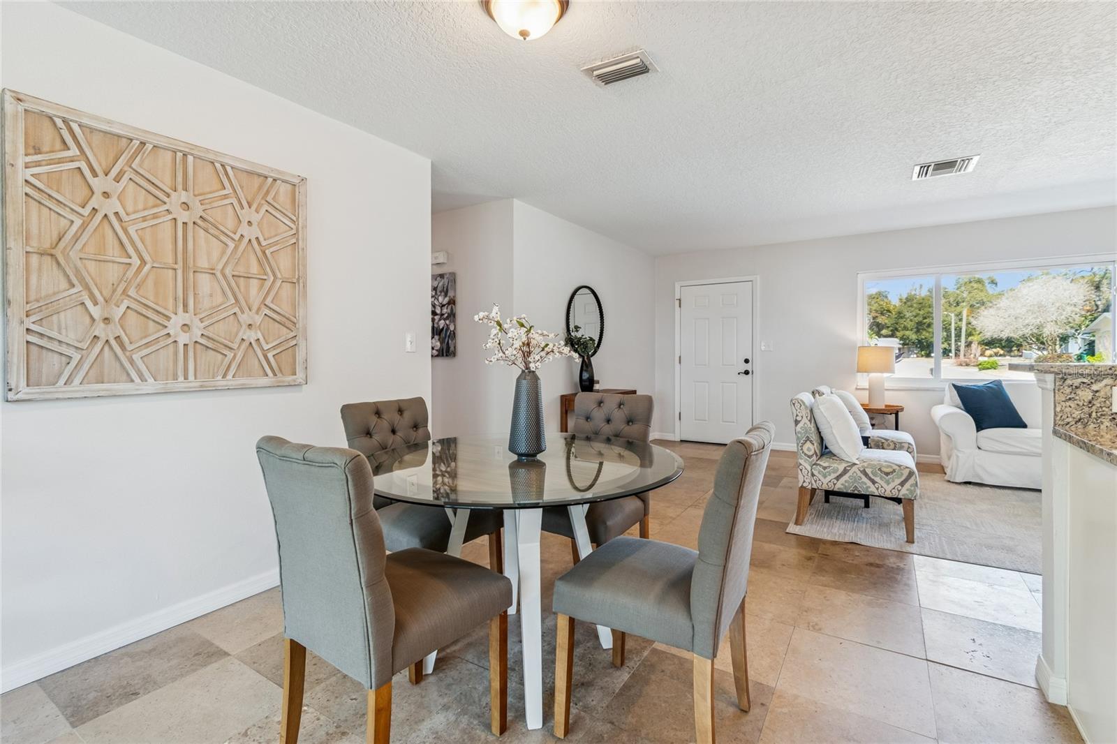 Image 10 of 42 For 145 Avon Drive