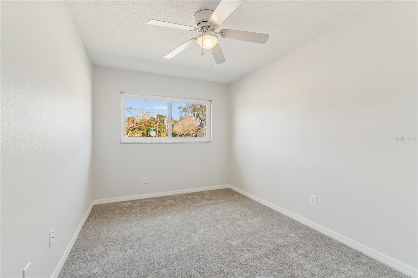 Image 23 of 42 For 145 Avon Drive