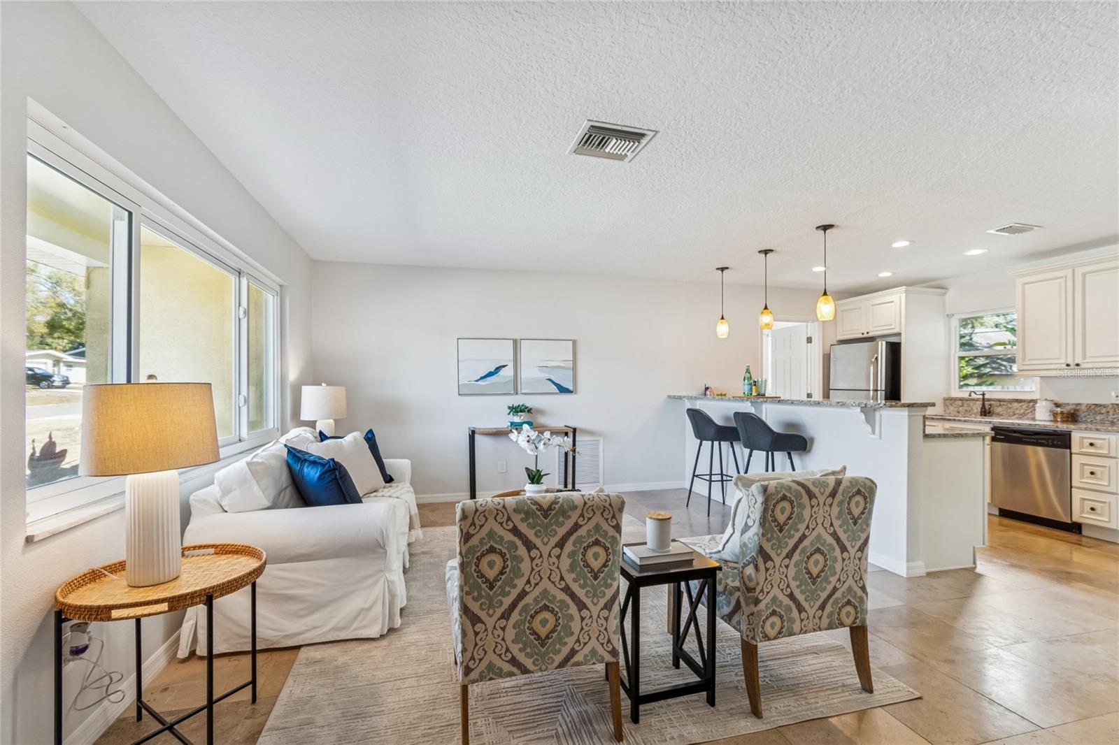 Image 6 of 42 For 145 Avon Drive