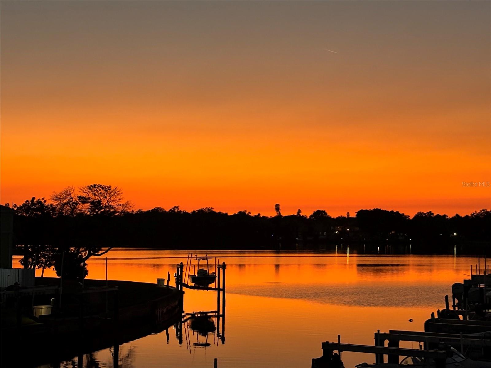 Details for 5037 Starfish Drive Se D, ST PETERSBURG, FL 33705