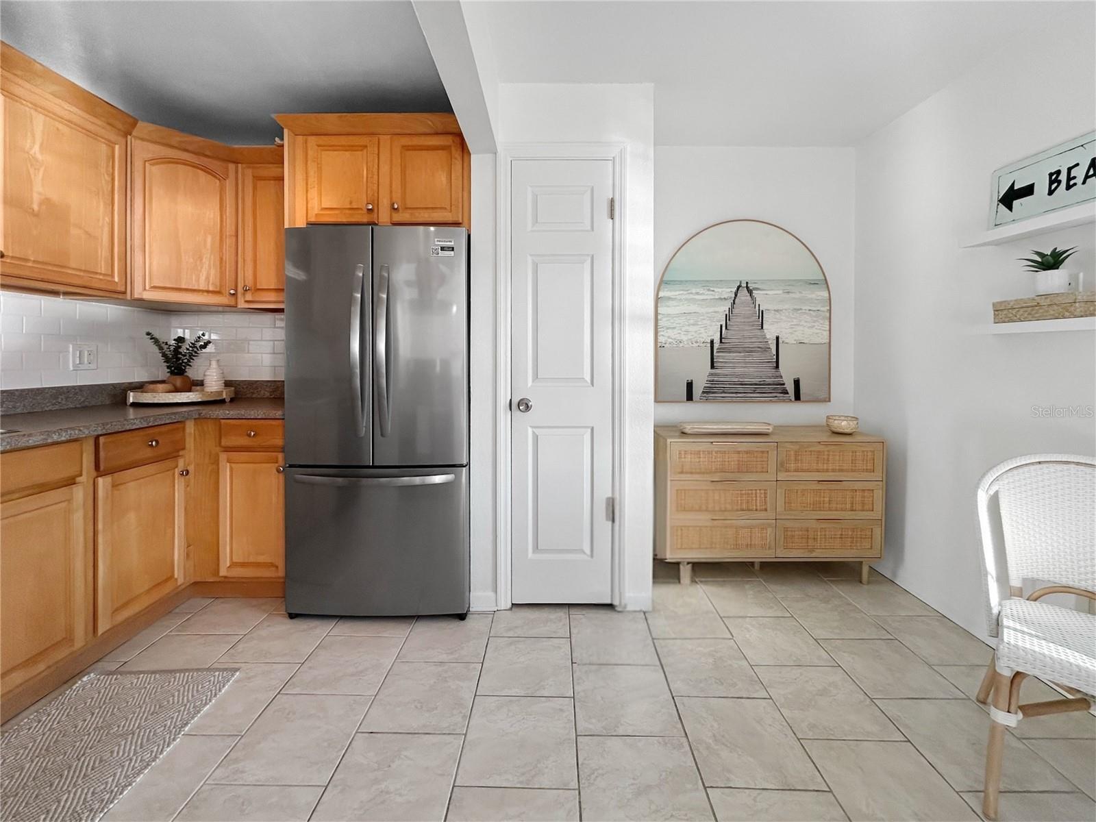 Image 14 of 37 For 5037 Starfish Drive Se D