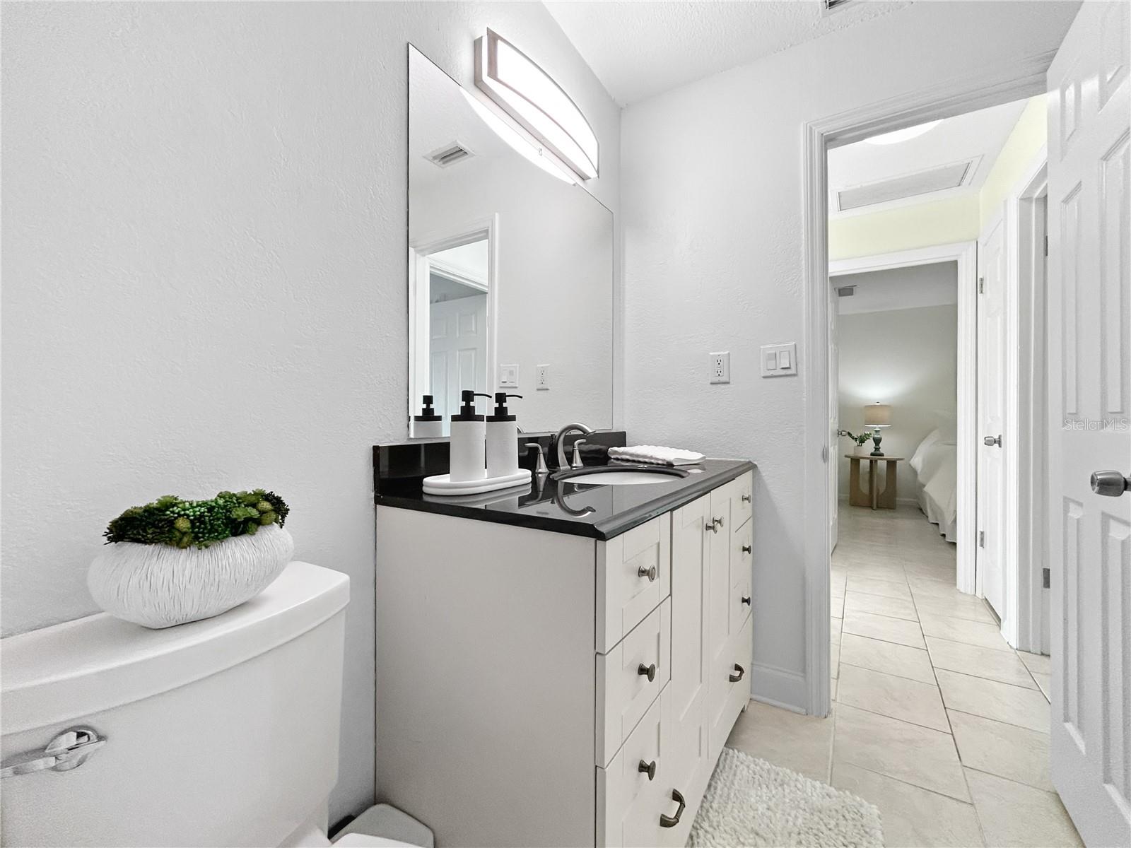 Image 26 of 37 For 5037 Starfish Drive Se D