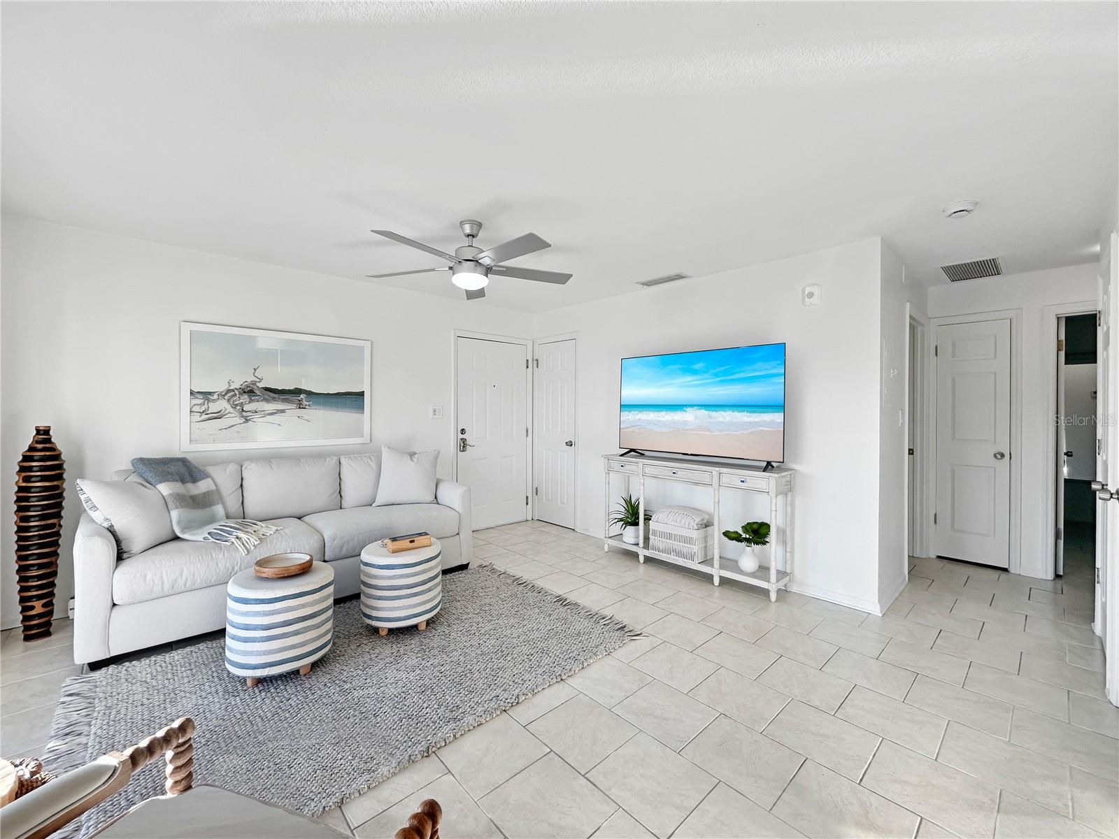 Image 8 of 37 For 5037 Starfish Drive Se D