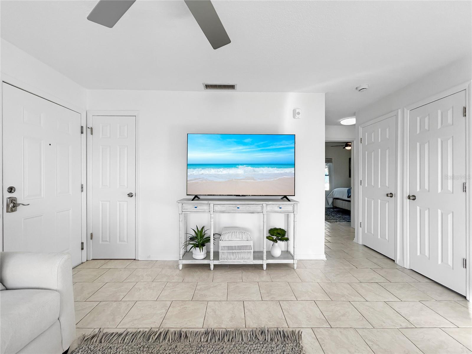 Image 9 of 37 For 5037 Starfish Drive Se D