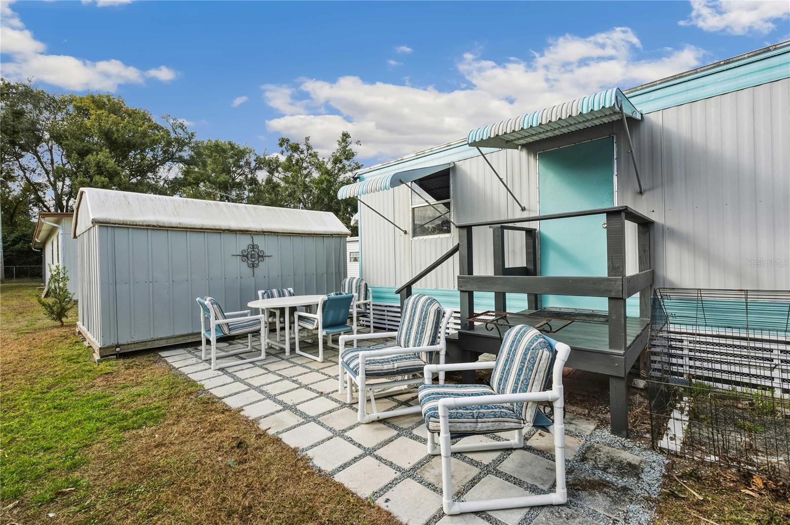 Image 18 of 44 For 37020 Lois Avenue