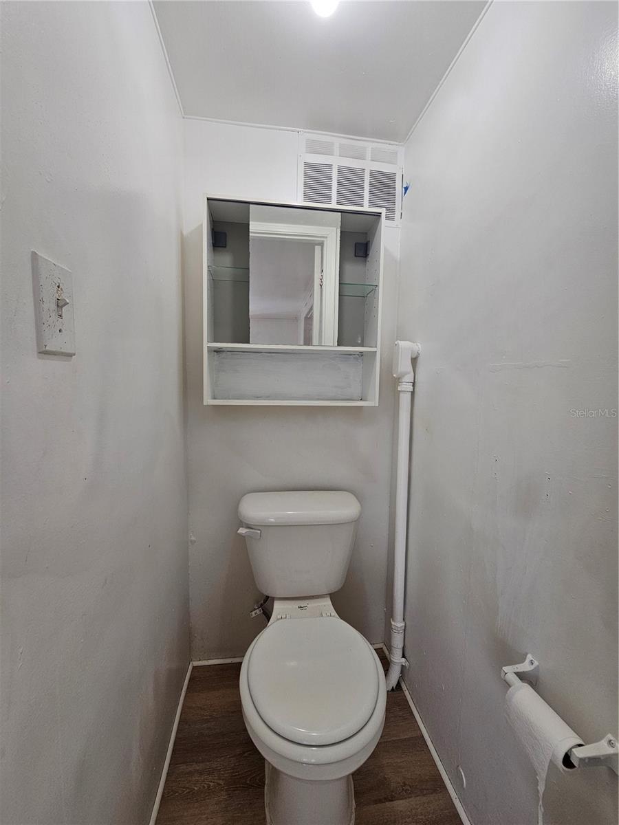 Image 22 of 27 For 5706 Dr Martin Luther King Jr Street N