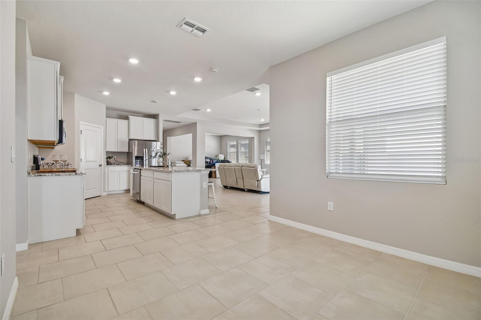 Image 36 of 67 For 12436 Shining Willow Street