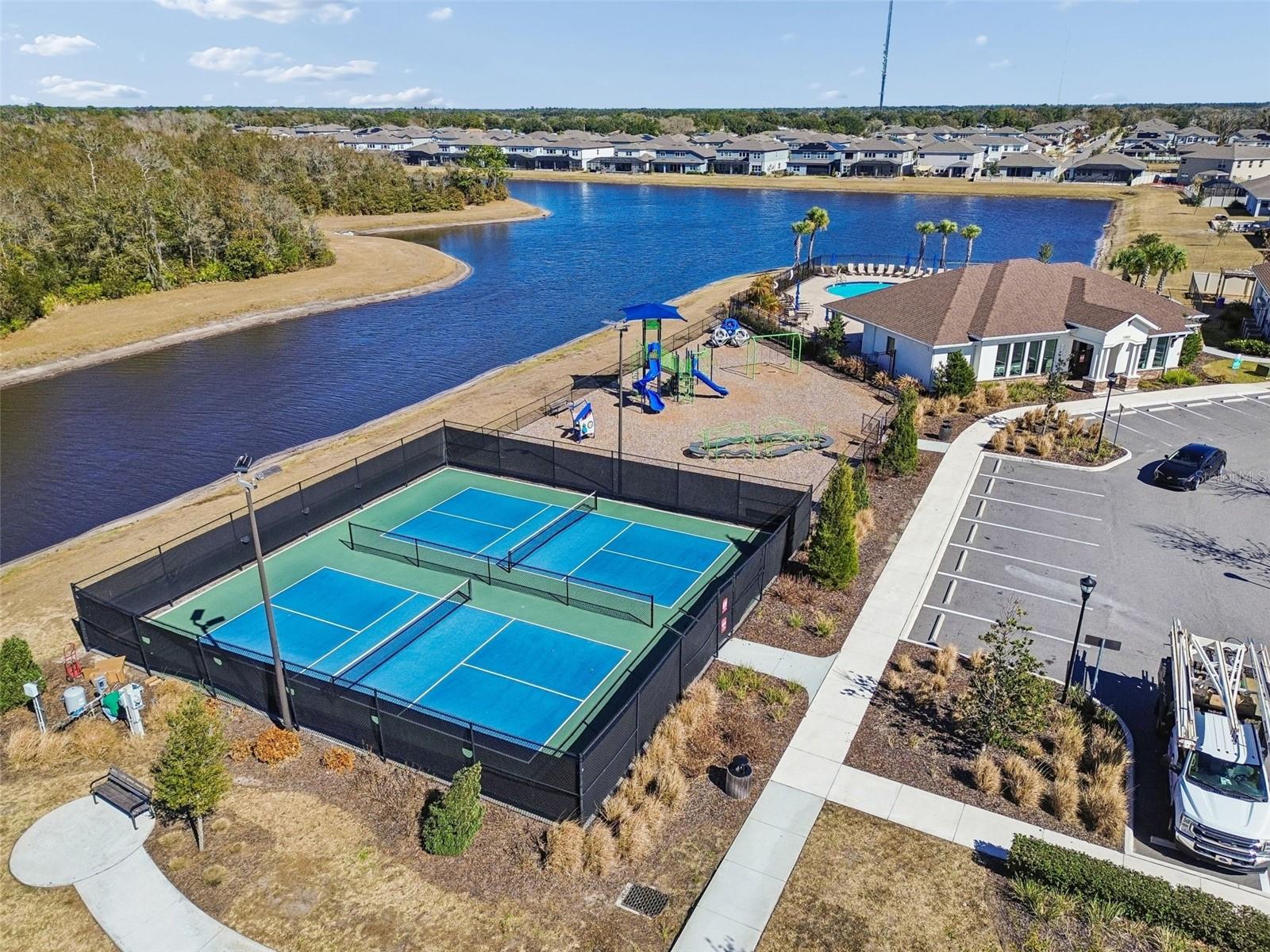 Image 63 of 67 For 12436 Shining Willow Street