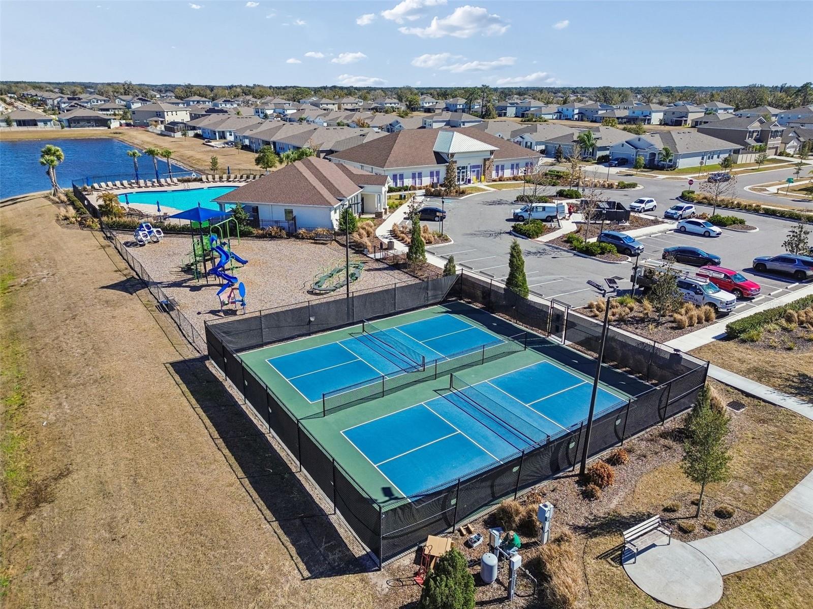 Image 65 of 67 For 12436 Shining Willow Street