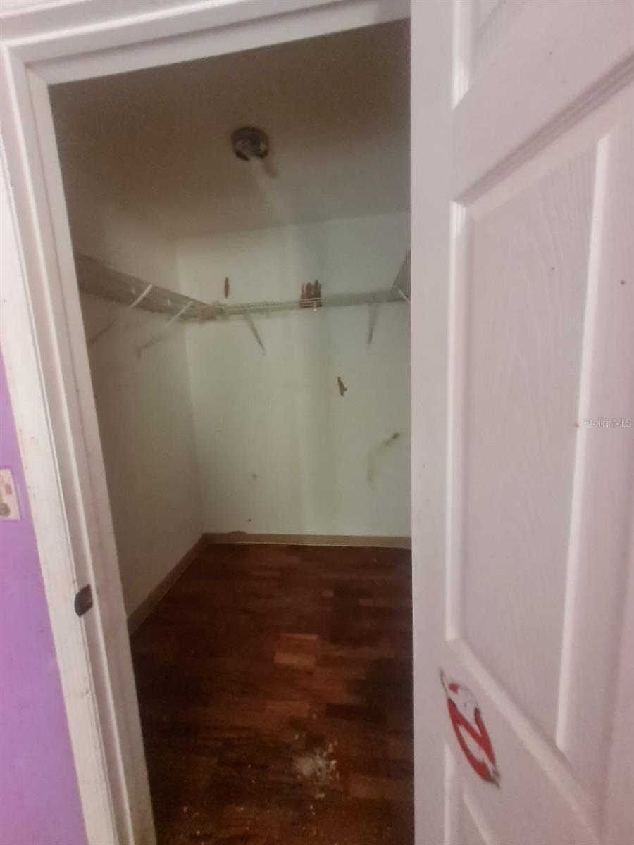 Image 11 of 33 For 5241 67th Street N