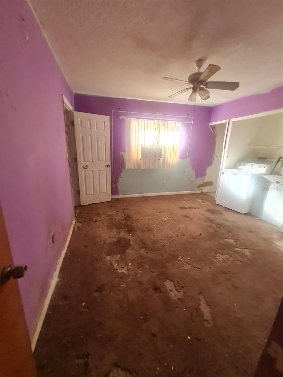 Image 13 of 33 For 5241 67th Street N