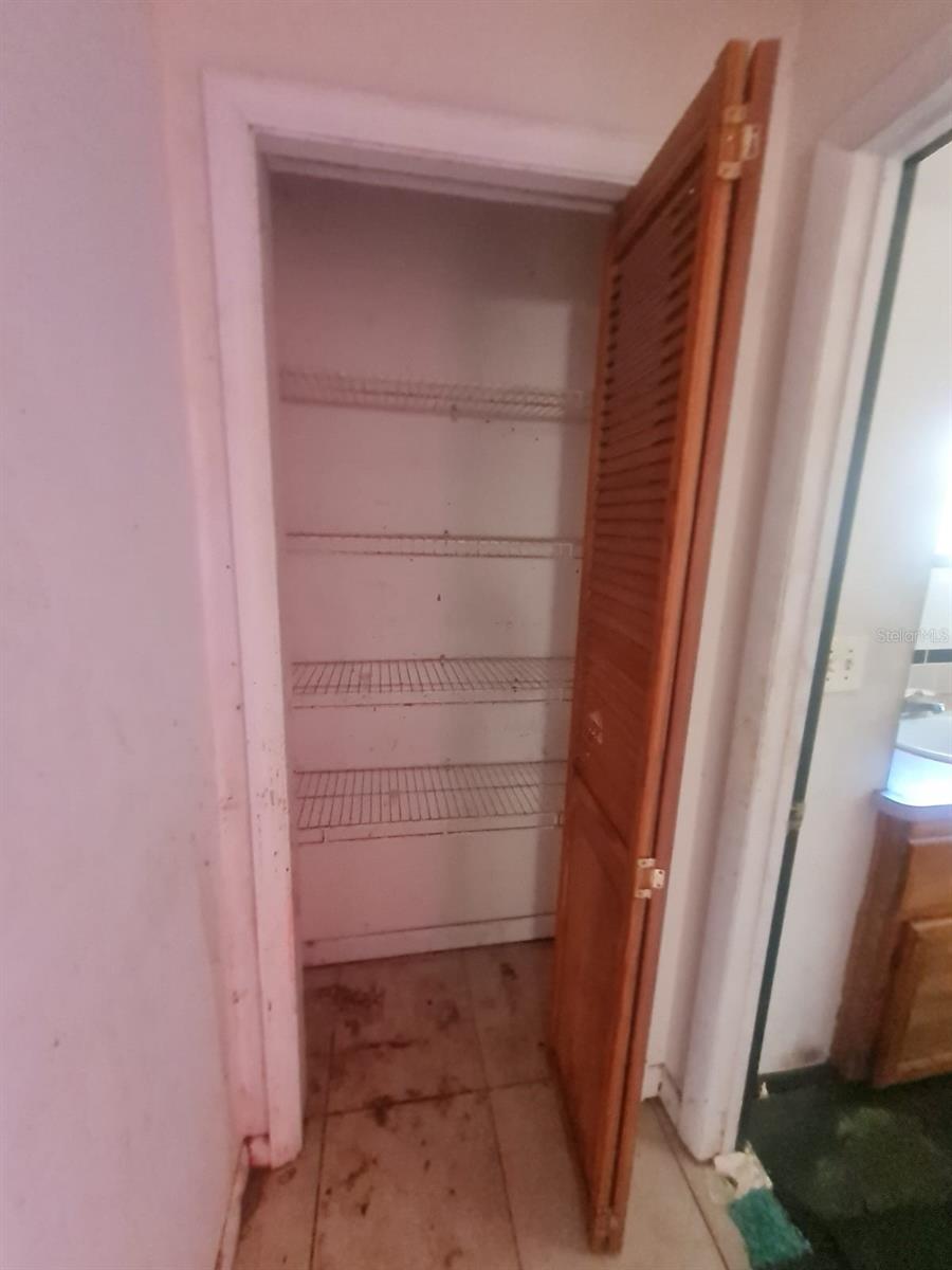 Image 14 of 33 For 5241 67th Street N