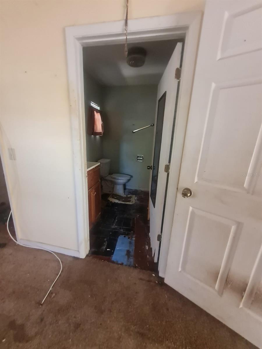 Image 19 of 33 For 5241 67th Street N