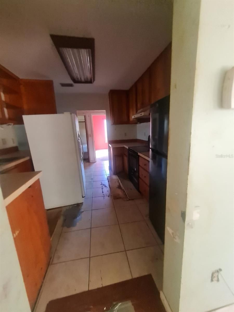 Image 22 of 33 For 5241 67th Street N