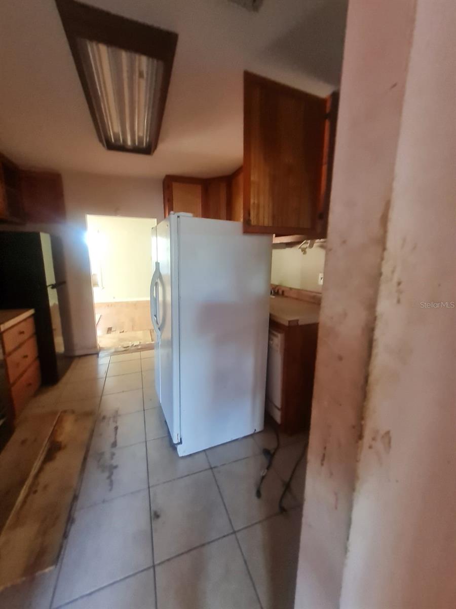 Image 8 of 33 For 5241 67th Street N