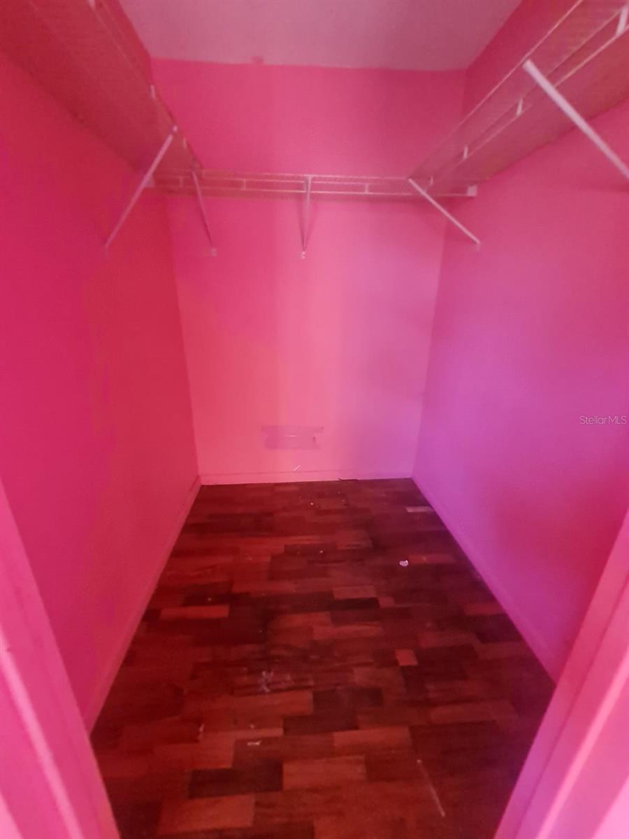 Image 9 of 33 For 5241 67th Street N