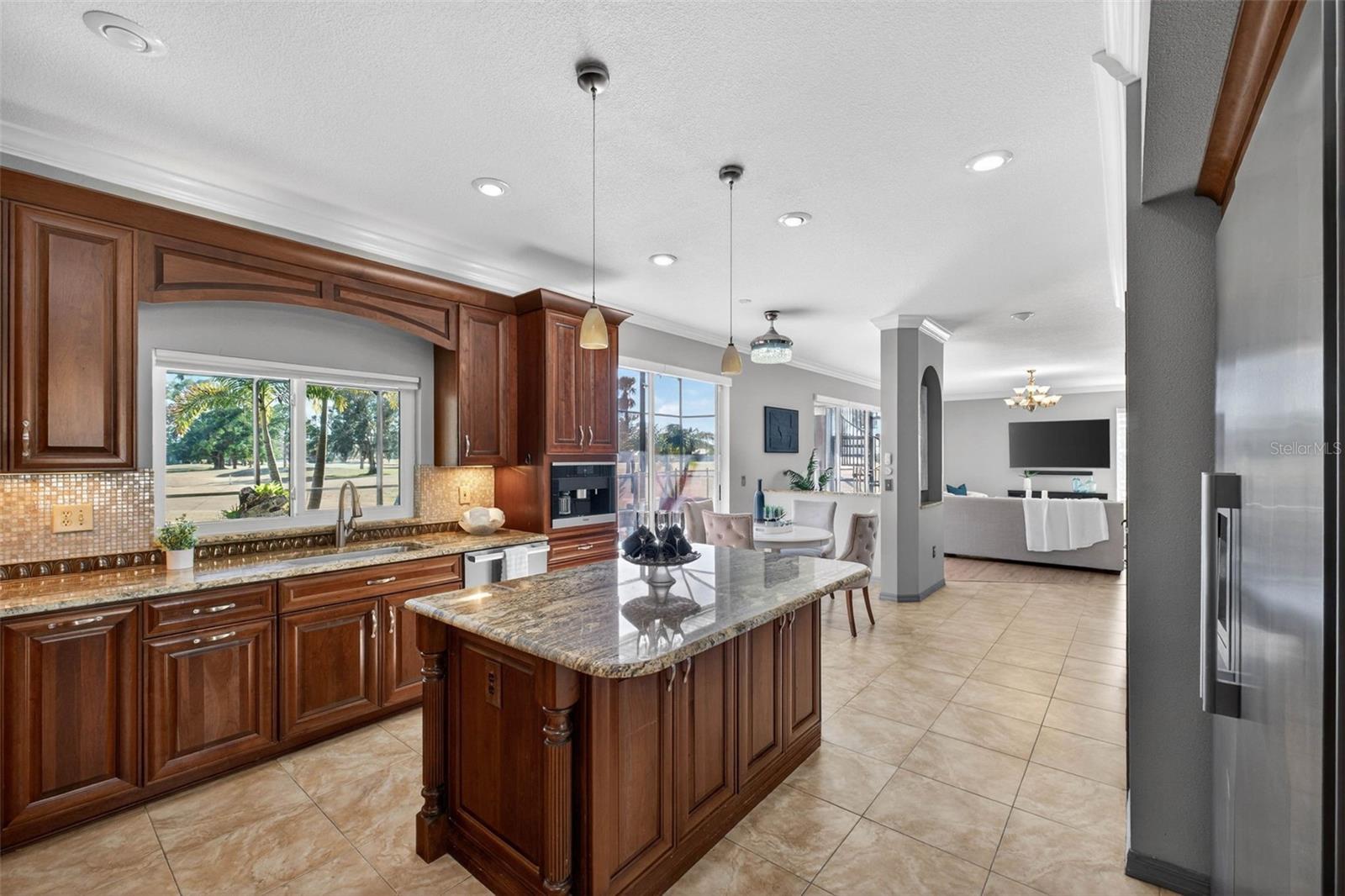 Listing photo id 22 for 12404 Maidstone Court