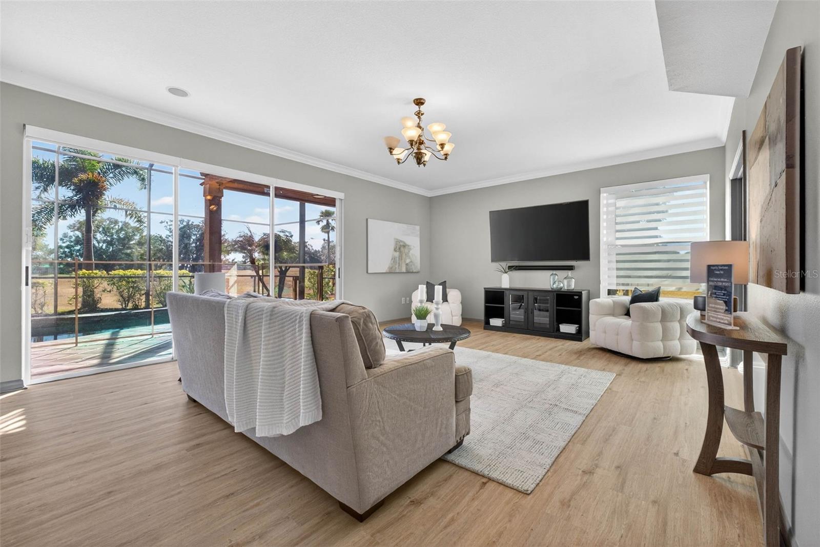 Listing photo id 23 for 12404 Maidstone Court