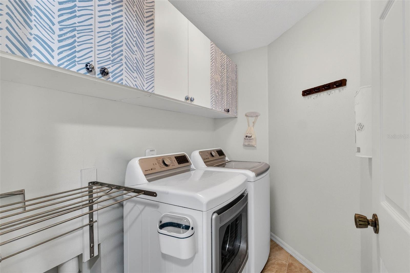 Listing photo id 30 for 12404 Maidstone Court