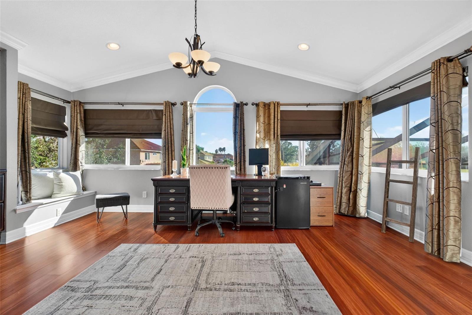 Listing photo id 47 for 12404 Maidstone Court