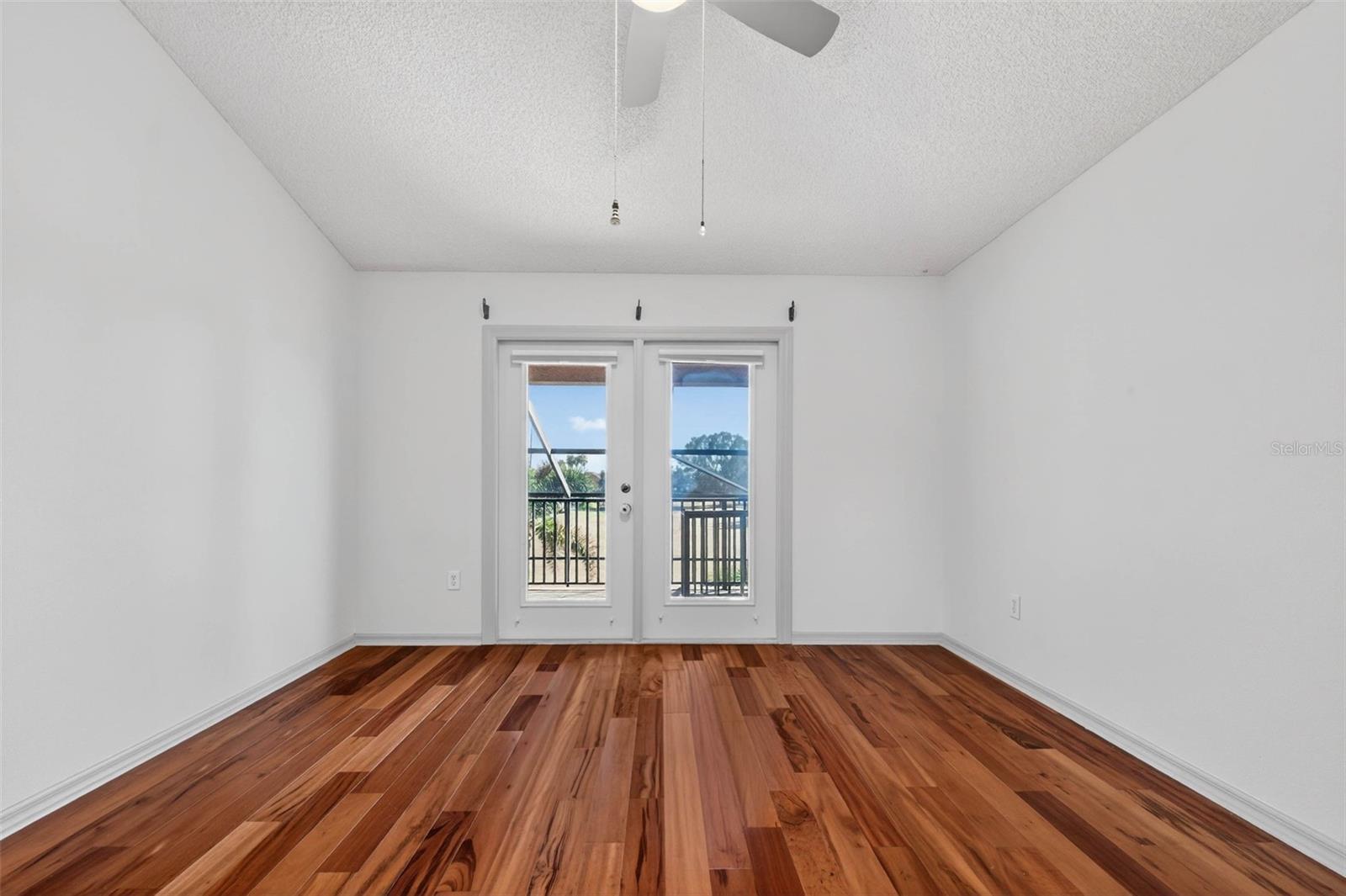 Listing photo id 54 for 12404 Maidstone Court