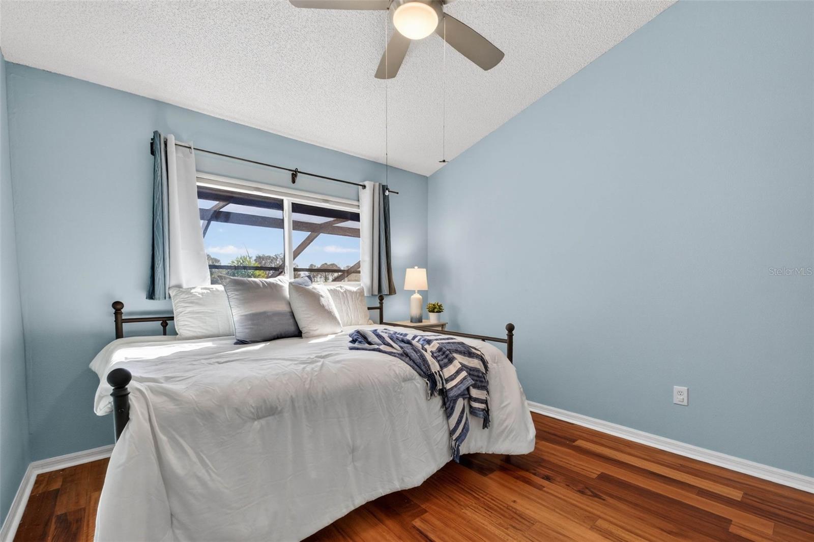 Listing photo id 62 for 12404 Maidstone Court