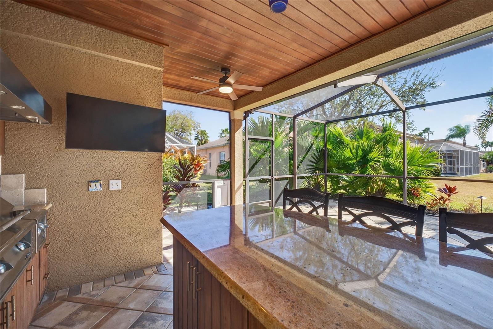 Listing photo id 77 for 12404 Maidstone Court