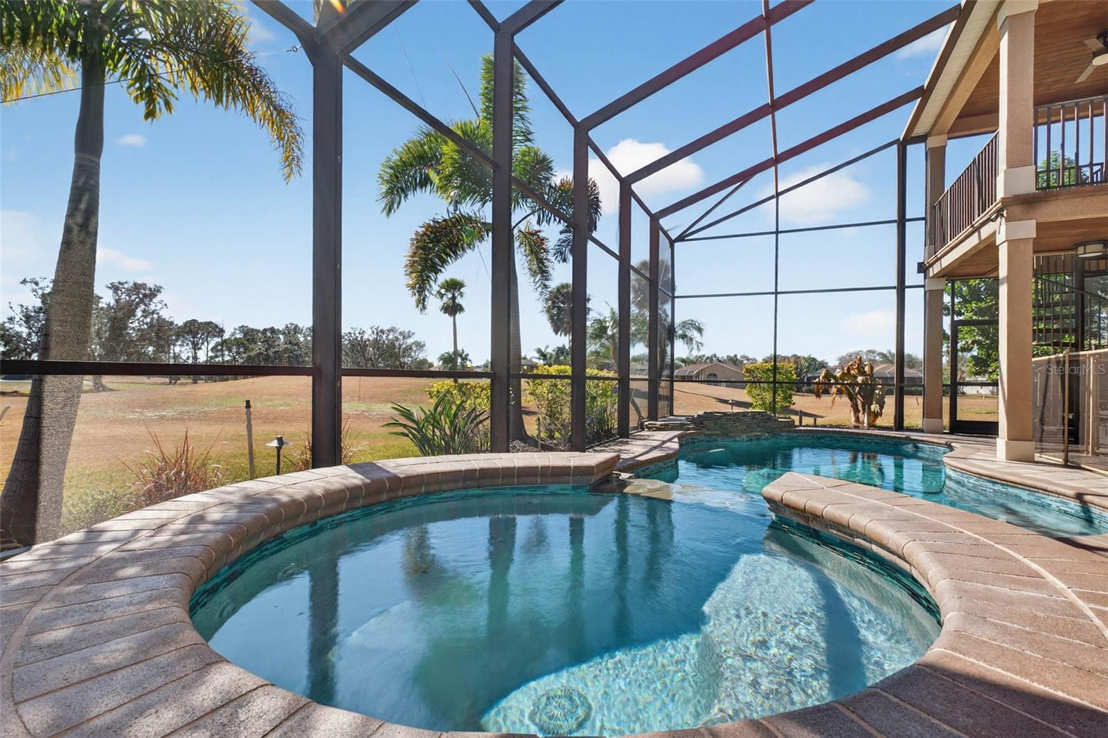 Listing photo id 84 for 12404 Maidstone Court