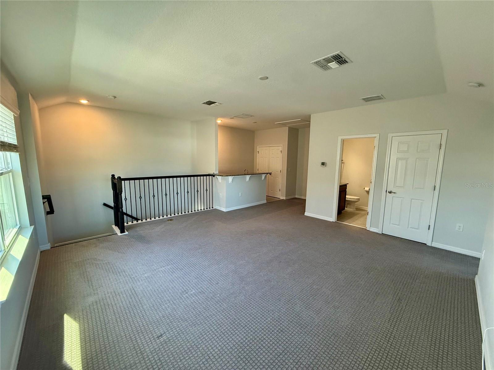 Image 28 of 60 For 10409 Cardera Drive